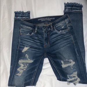 AE Distressed skinny jeans